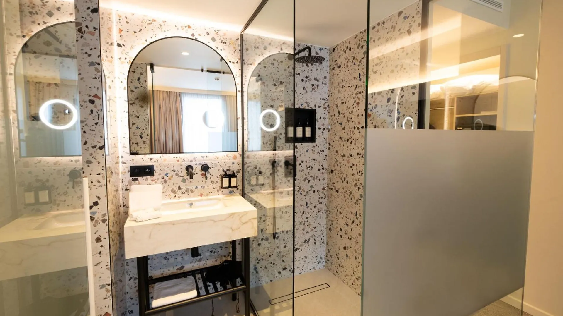 ****  The Liman Hotel Brussels Belgium